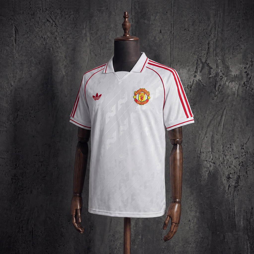 Manchester United 2026/27-es limitált mez