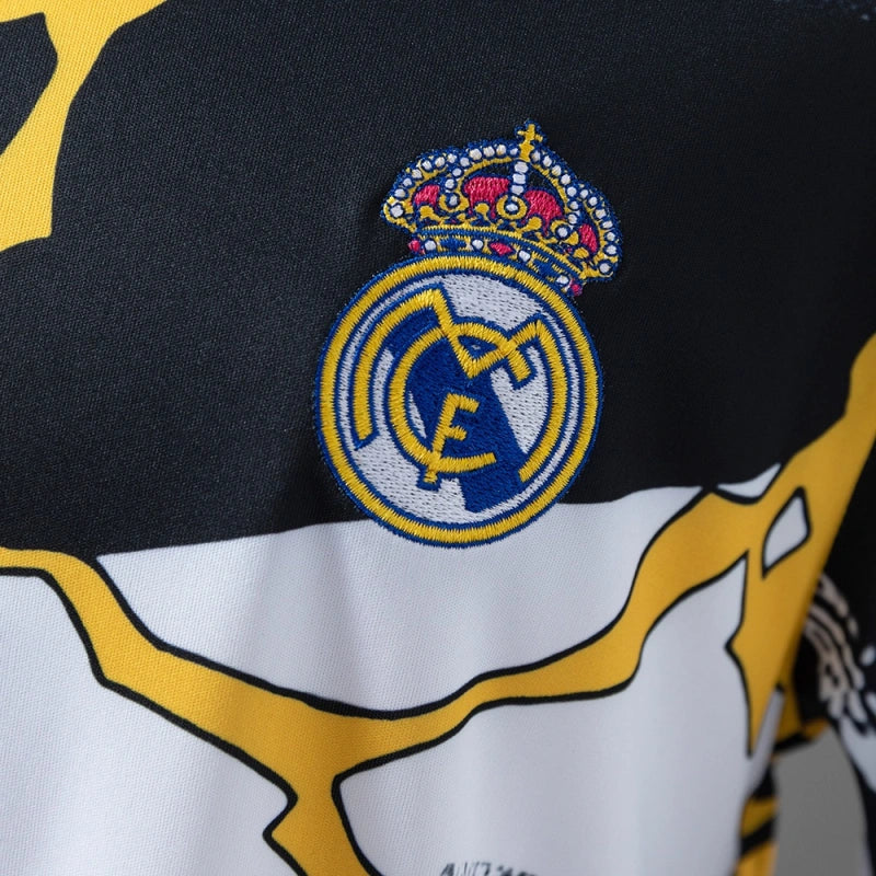Real Madrid „Avengers” limitált mez