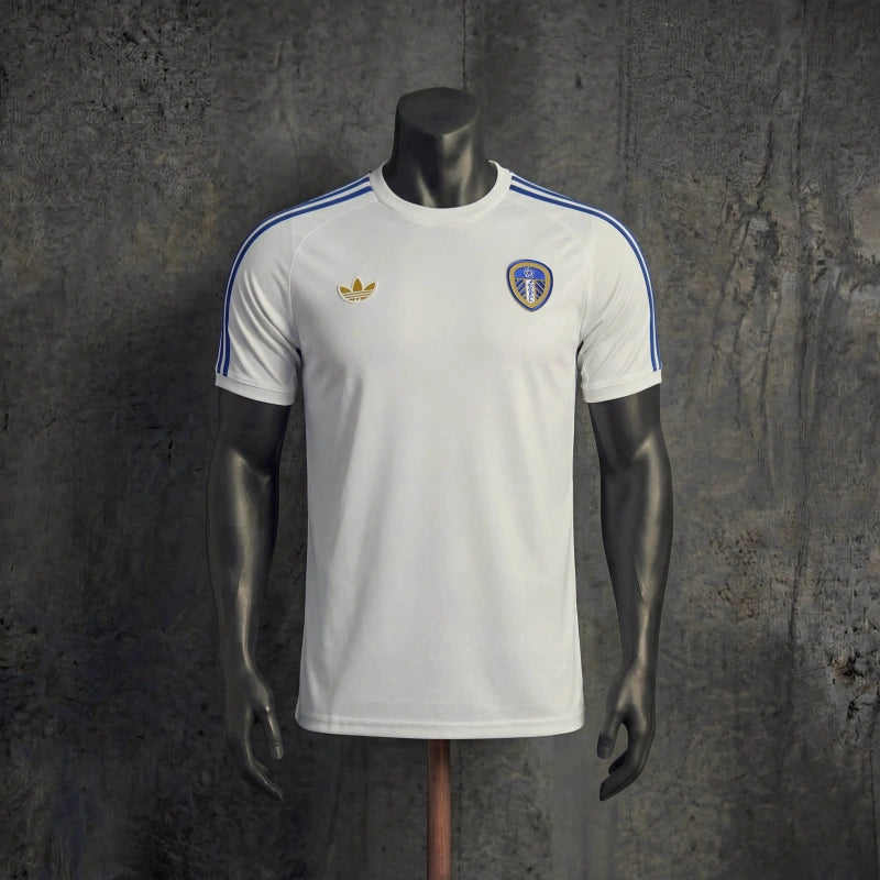 Leeds „retro” limitált mez