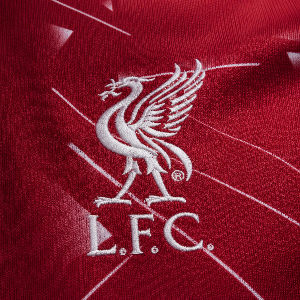 [HOSSZÚ] Liverpool 2026/27-es hazai mez
