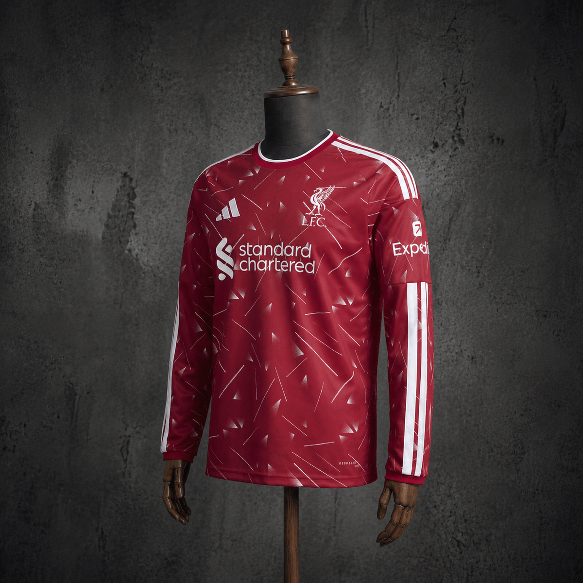 [HOSSZÚ] Liverpool 2026/27-es hazai mez