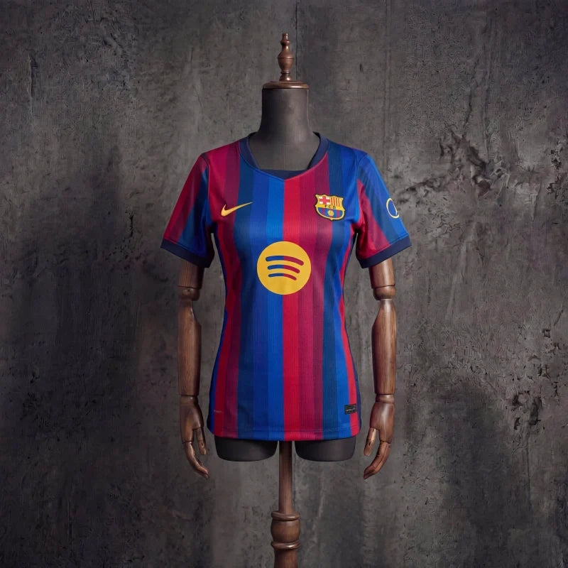 [NŐI] FC Barcelona 2026/27-es hazai mez
