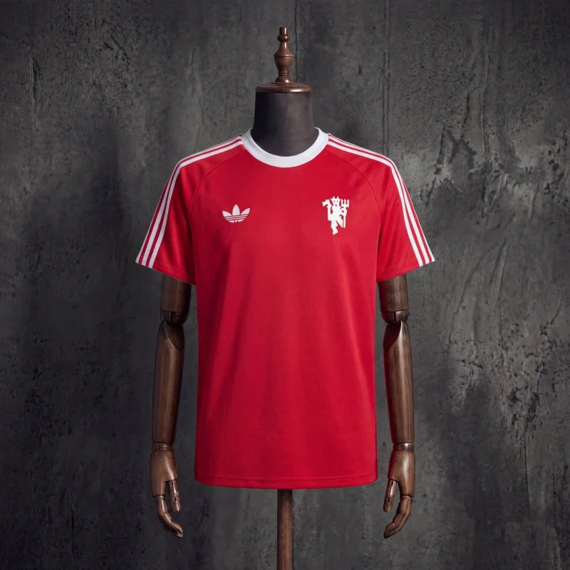 Manchester United 2026/27-es limitált mez