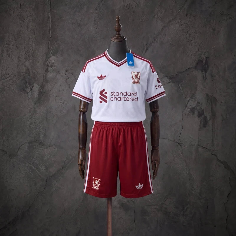 [GYEREK] Liverpool 2026/27-es vendég szett