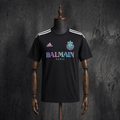 Chivas Guadalajara 2024/25-ös „Balmain” limitalt mez