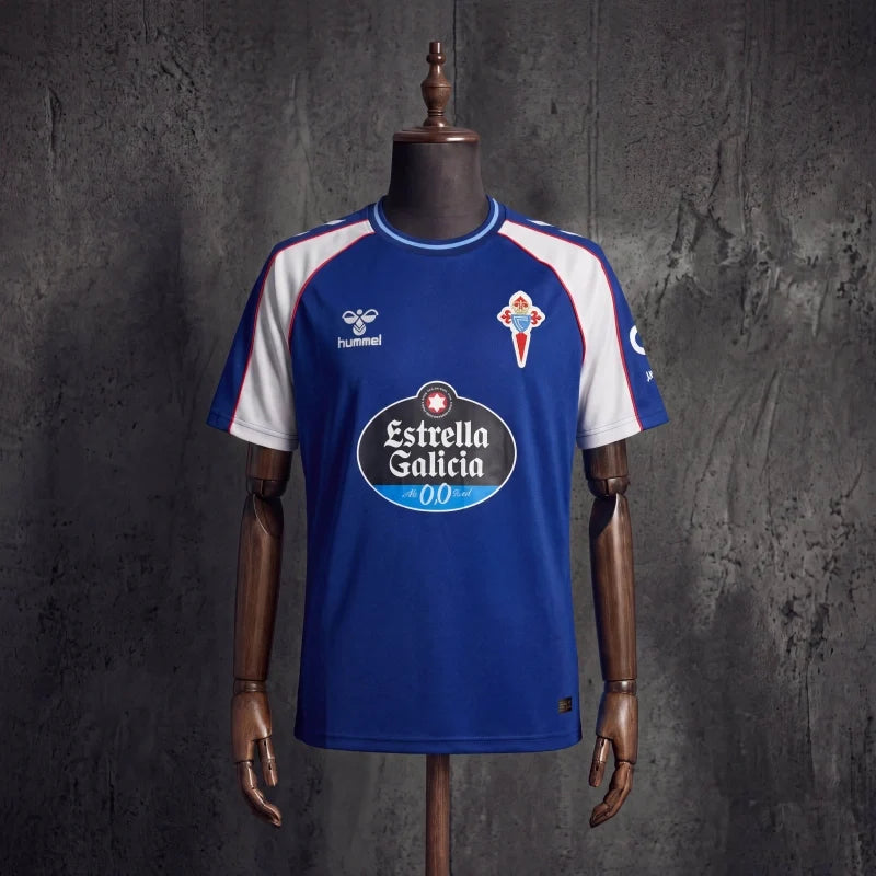 Celta Vigo 2026/27-es vendég mez