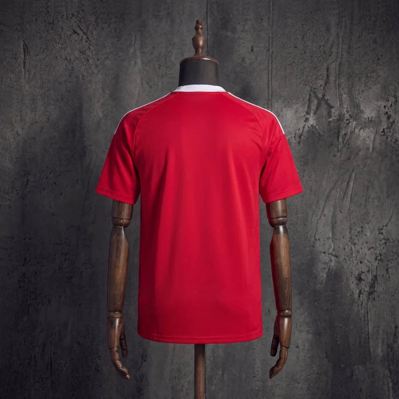 Manchester United 2026/27-es limitált mez