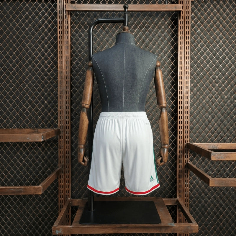 Mexico 2026/27-es világbajnoki hazai rövidnadrág