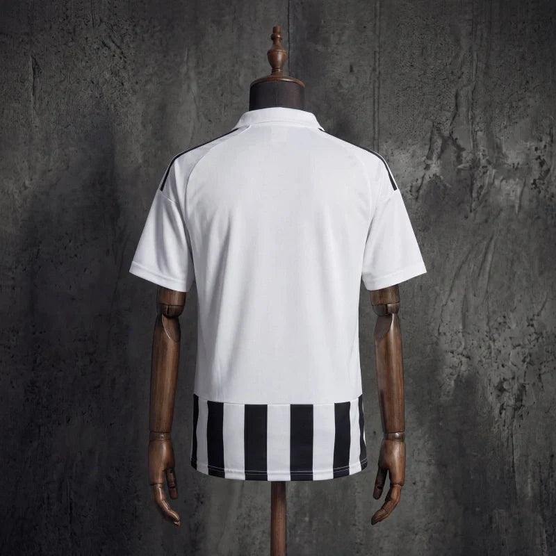 Juventus 2026/27-es hazai mez