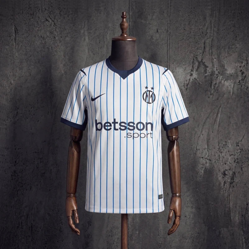 Inter Milan 2026/27-es vendég mez