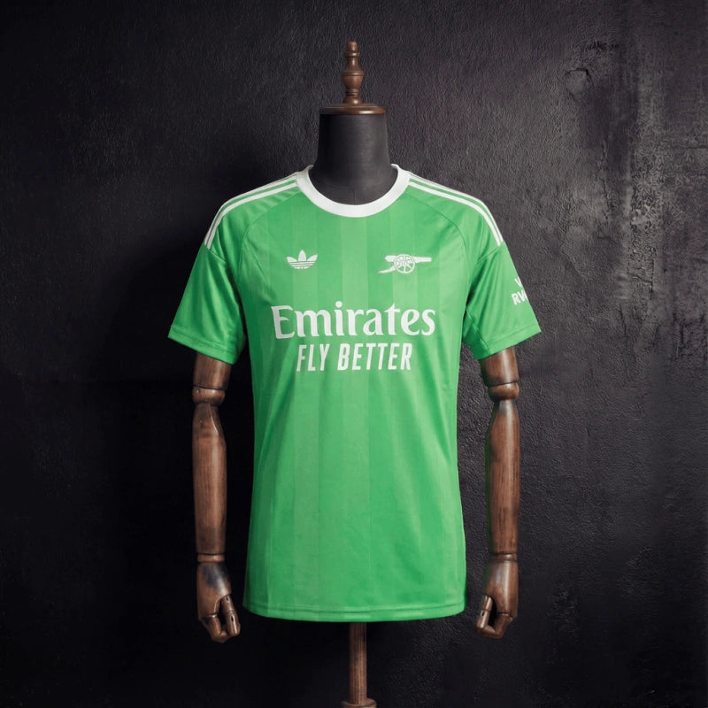 Arsenal 2026/27-es kapus mez