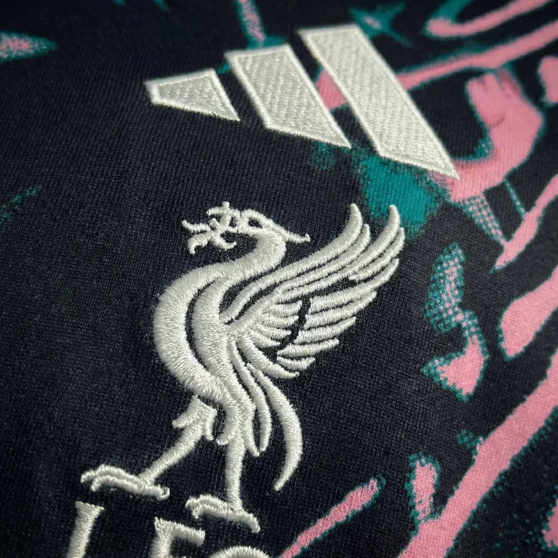 Liverpool 2026/27-es limitált mez
